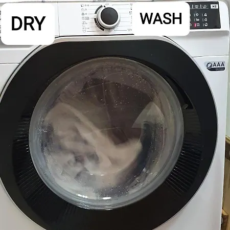 Courtyard Under The Castle ليوبليانا