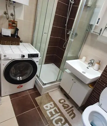 Courtyard Under The Castle * リュブリャナ