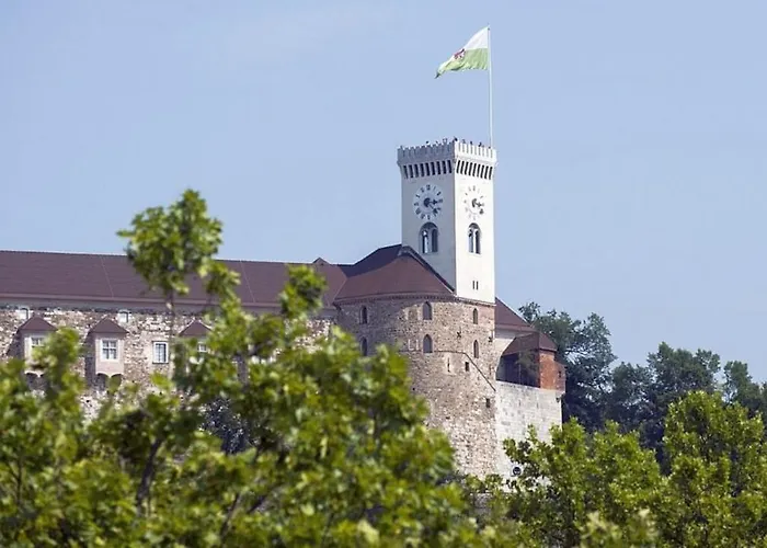 Courtyard Under The Castle * Λιουμπλιάνα